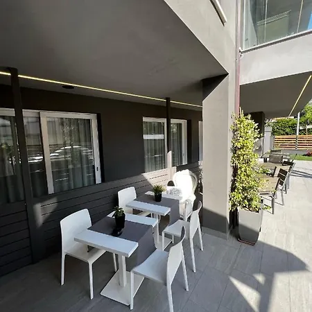 Ardea 4* Ριτσιόνε