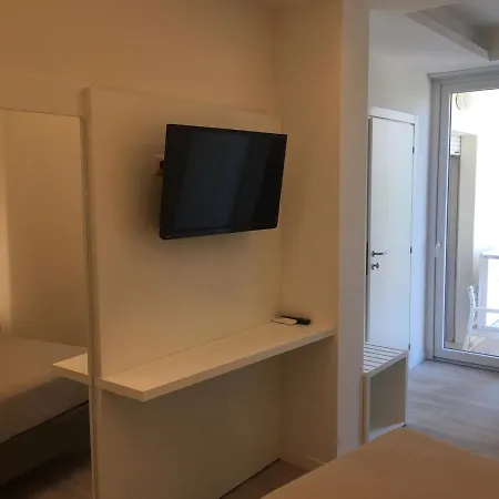 アパートホテル Ardea