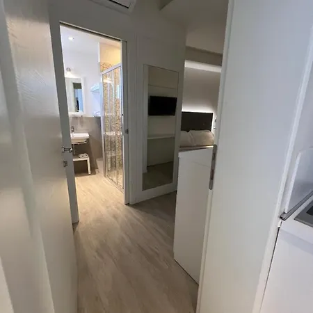 Ardea アパートホテル リッチョーネ