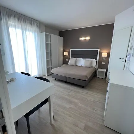 Ardea アパートホテル リッチョーネ