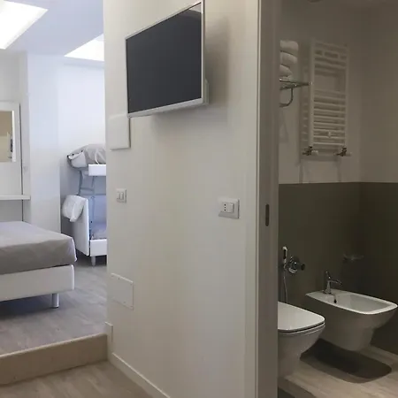 アパートホテル Ardea